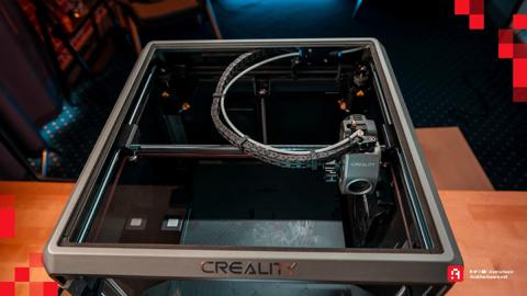 تجربتنا لطابعة Creality K1 Max ثلاثية الأبعاد